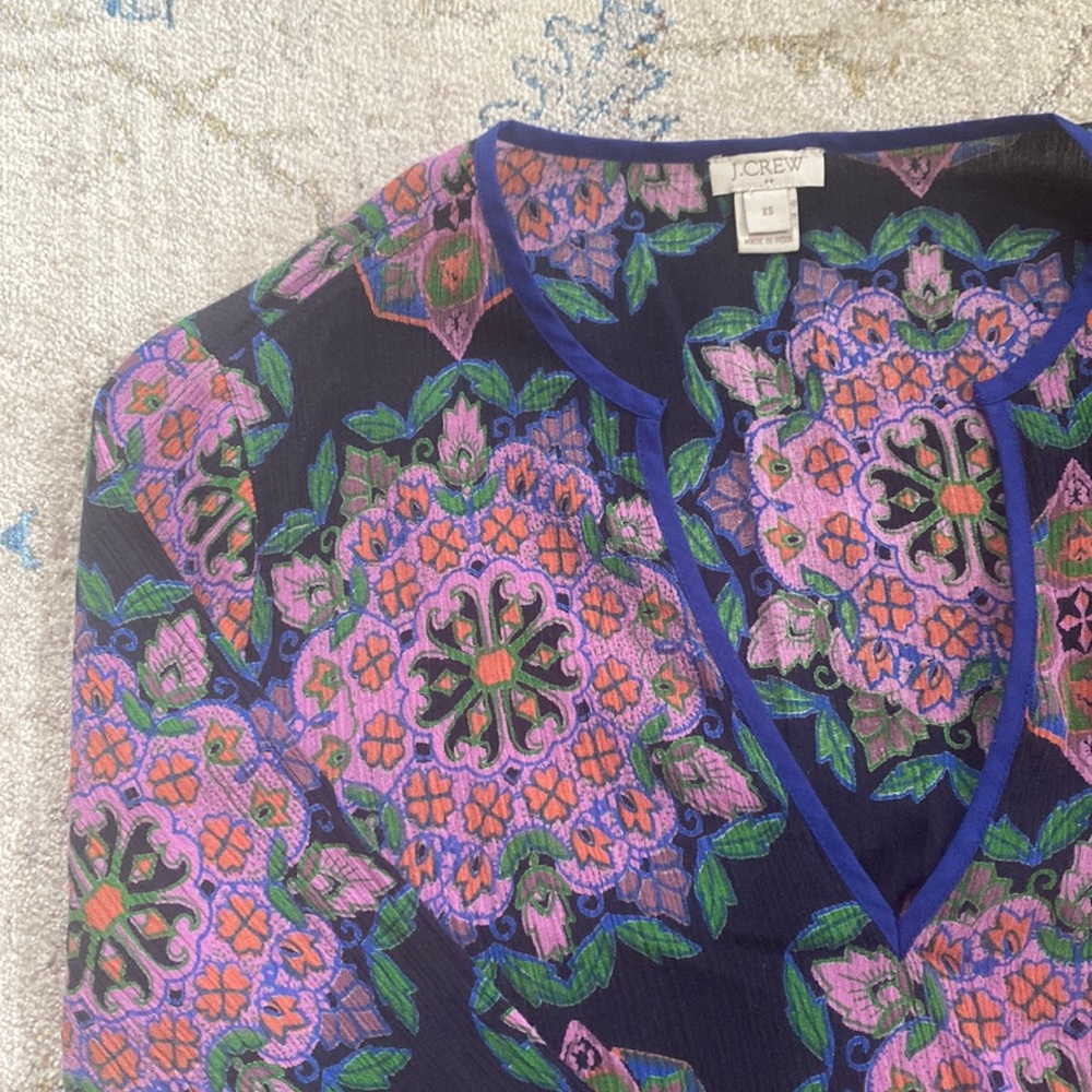 EUC SIZE XS JCREW MEDALLION SWIM COVERUP